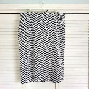 Lane Bryant Plus Size 22 Black/White Zig Zag Textured Zip Back Pencil Skirt